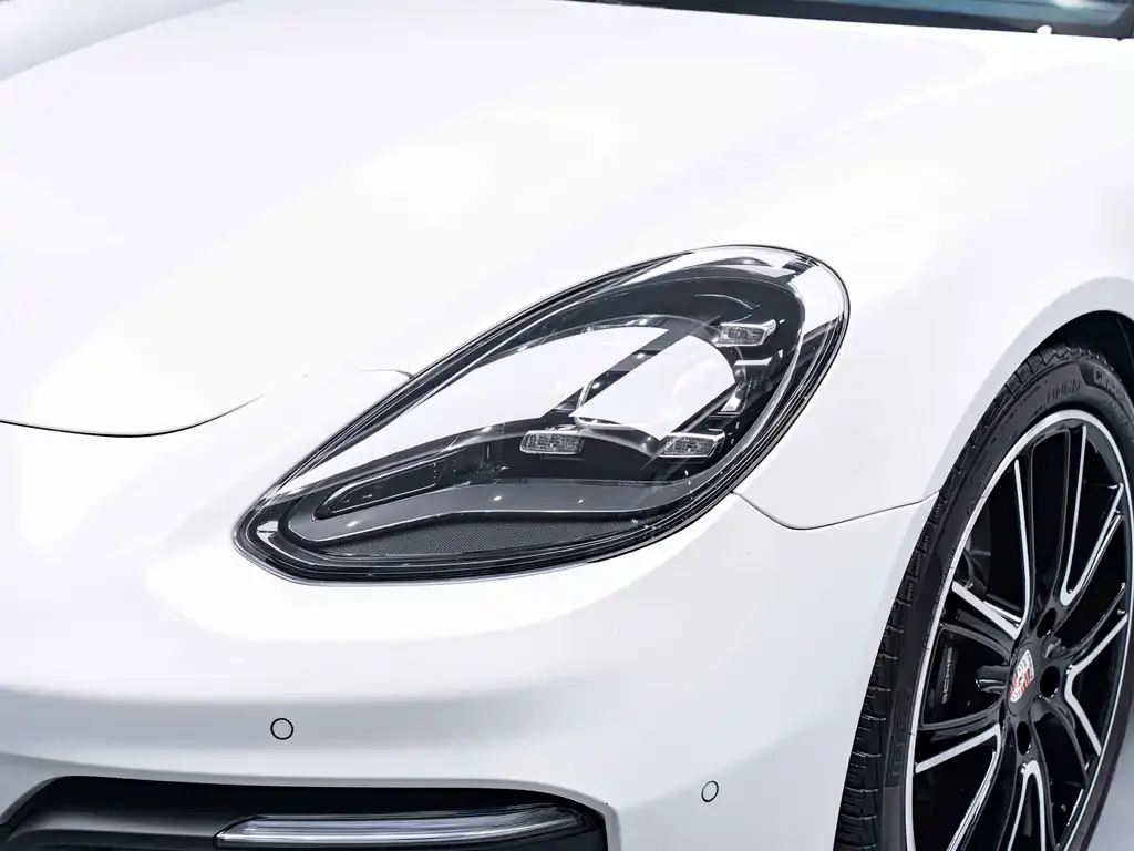 Porsche Panamera — фото 5