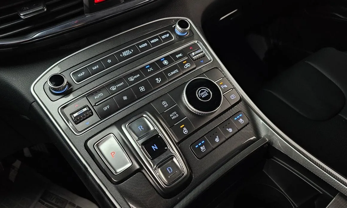 Hyundai Santafe — фото 9