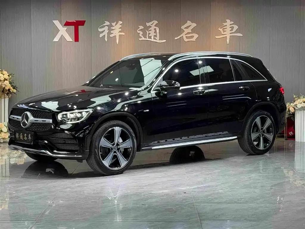 Mercedes-Benz GLC — фото 1