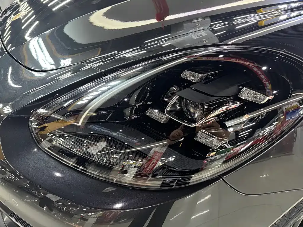 Porsche Panamera — фото 10