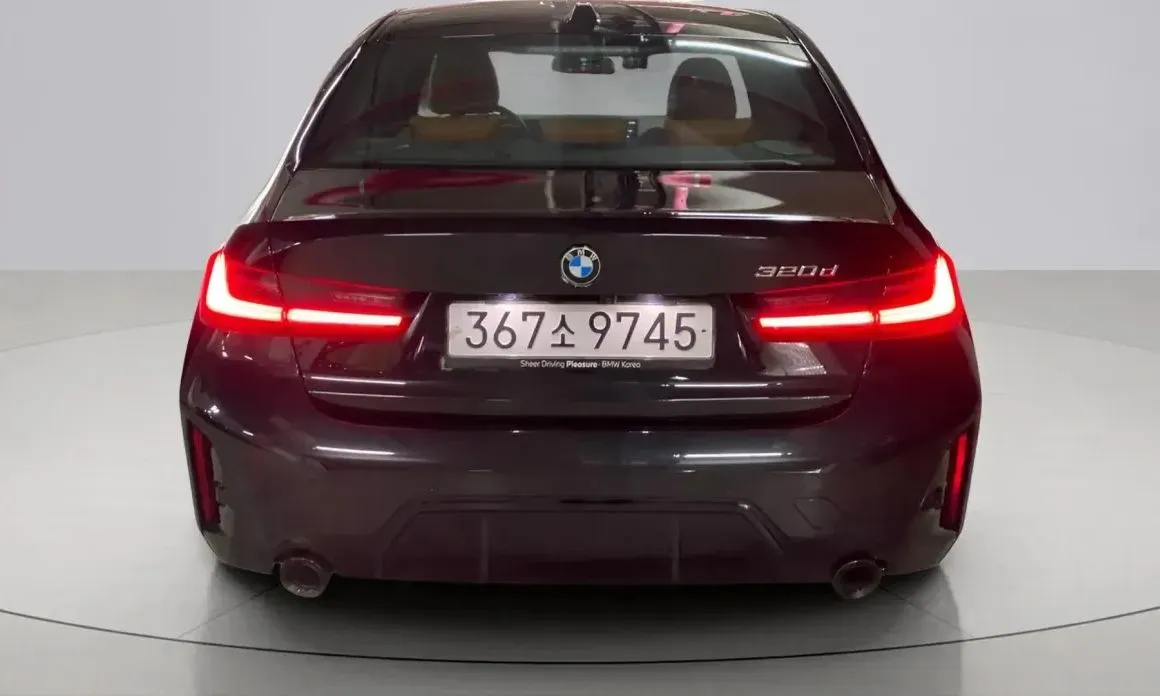 BMW 3-Series 2025 из KR, фото 8