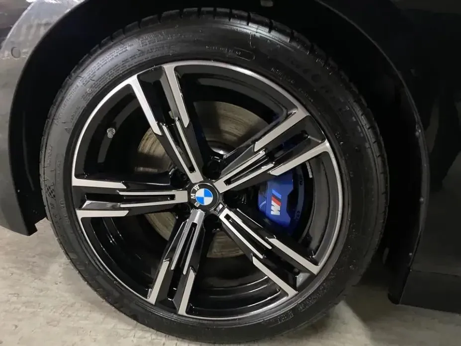 BMW 3-Series 2025 из KR, фото 7