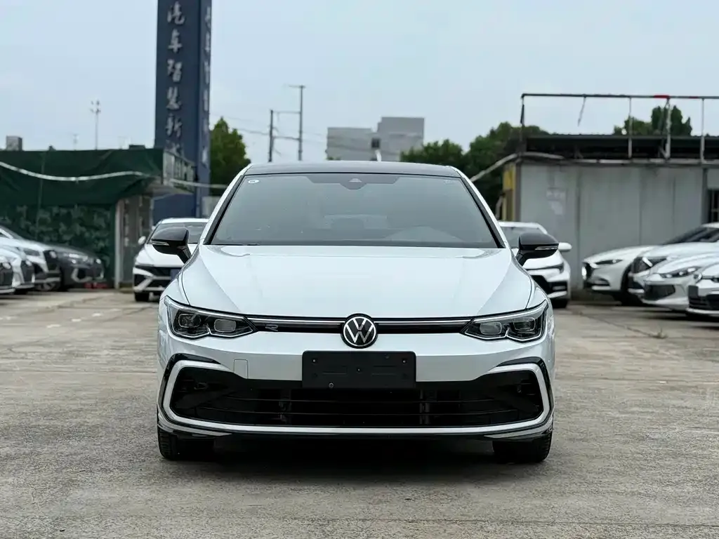 Volkswagen Golf — фото 2