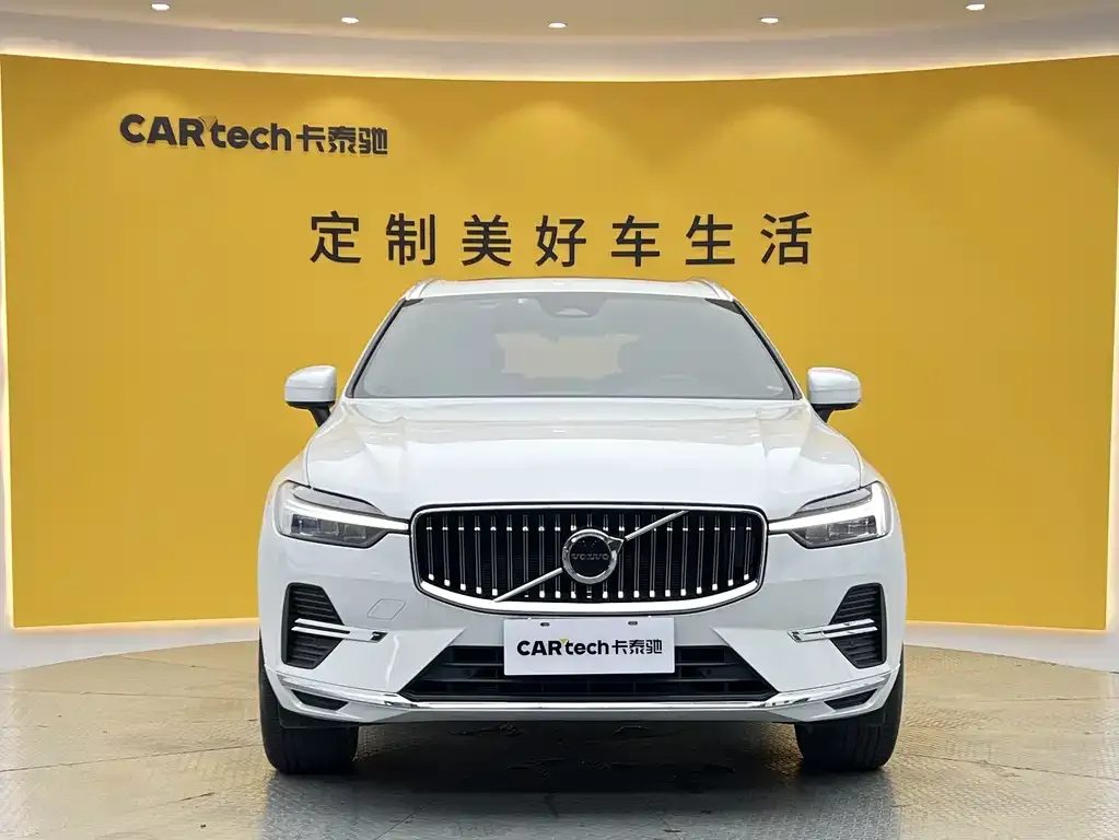Volvo XC60 — фото 2