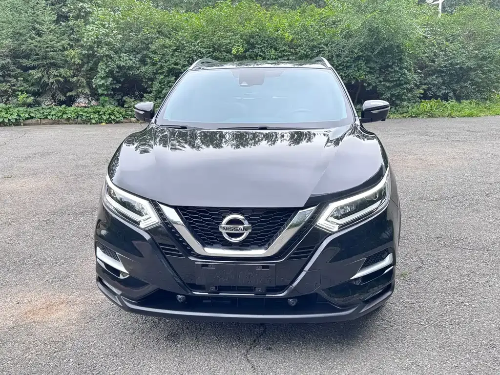 Nissan Qashqai — фото 7