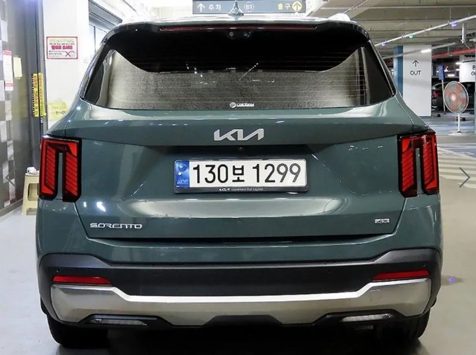 Kia Sorento — фото 10
