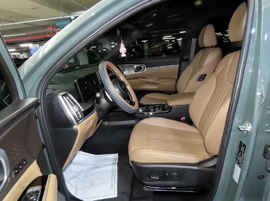 Kia Sorento — фото 9