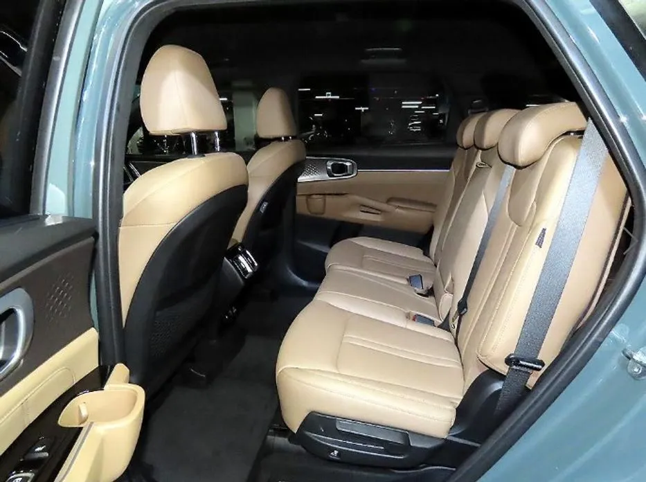 Kia Sorento — фото 4