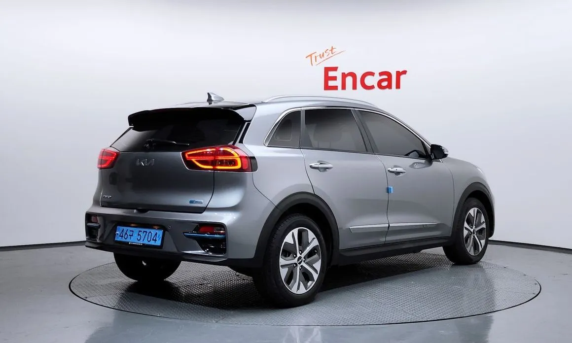 Kia Niro — фото 2