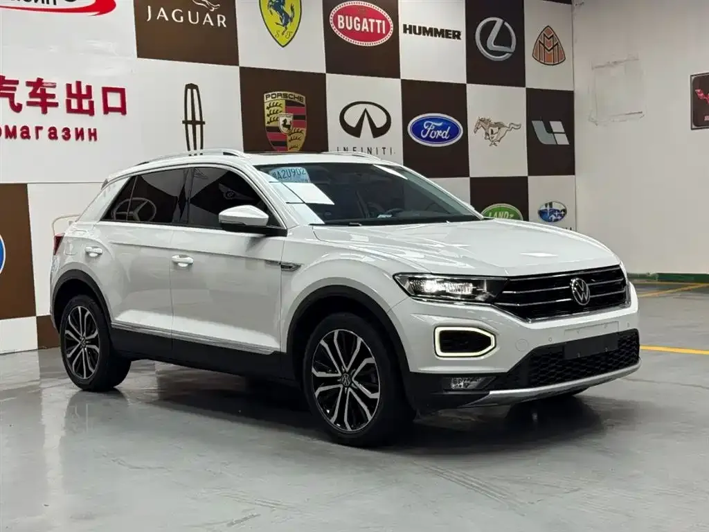 Volkswagen T-Roc — фото 5