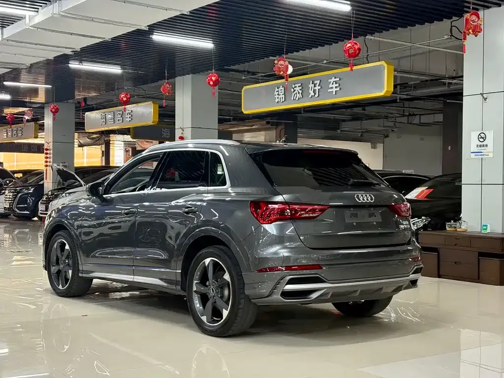 Audi Q3 — фото 4