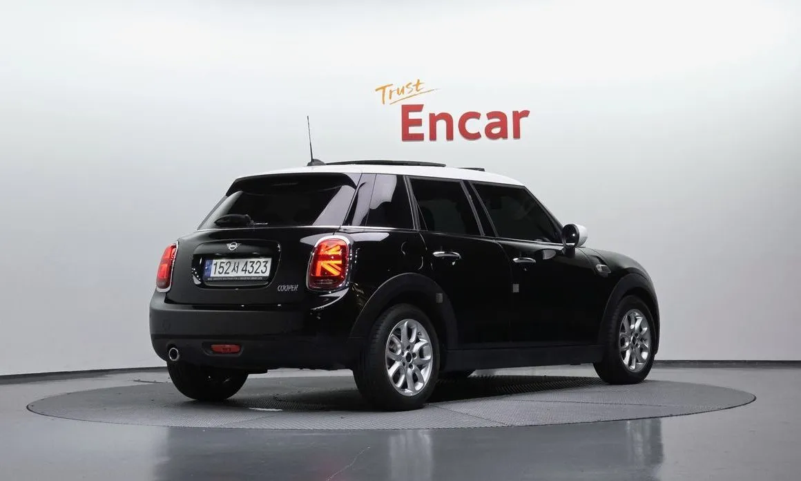 Mini Cooper 2021 из KR, фото 7