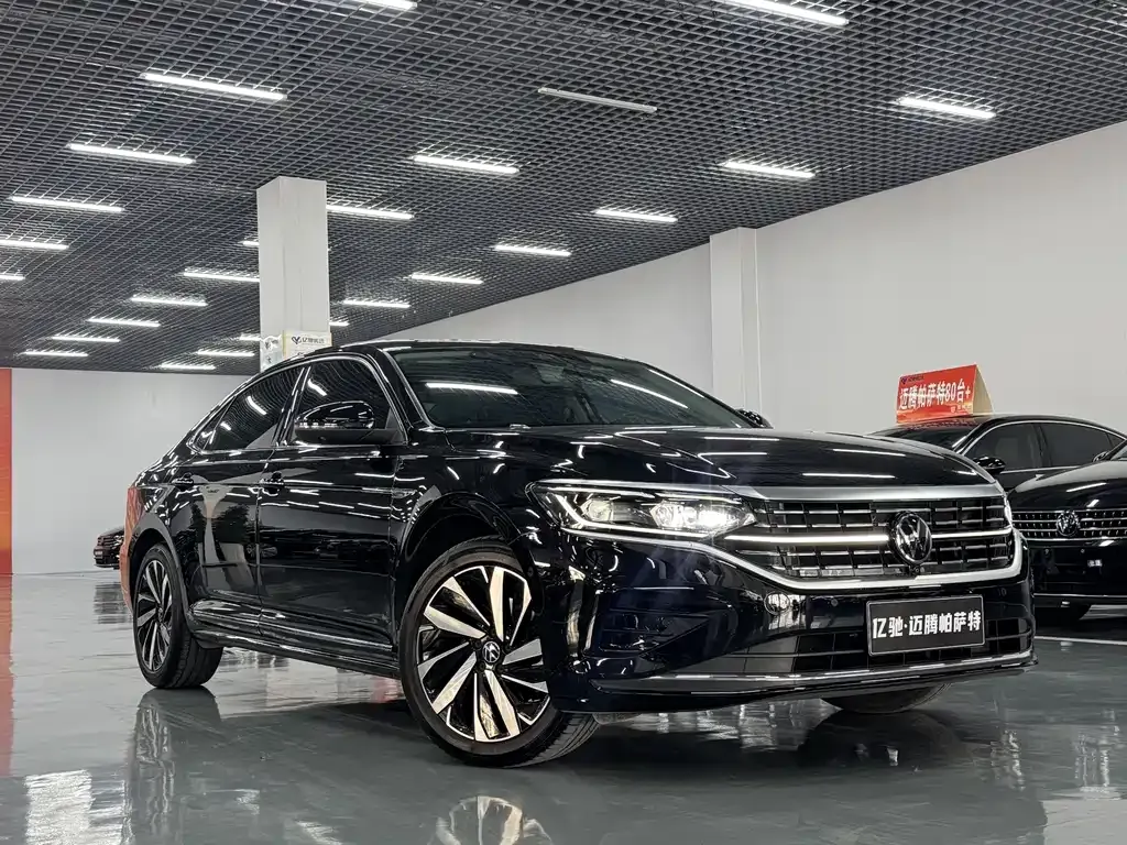 Volkswagen Passat — фото 8
