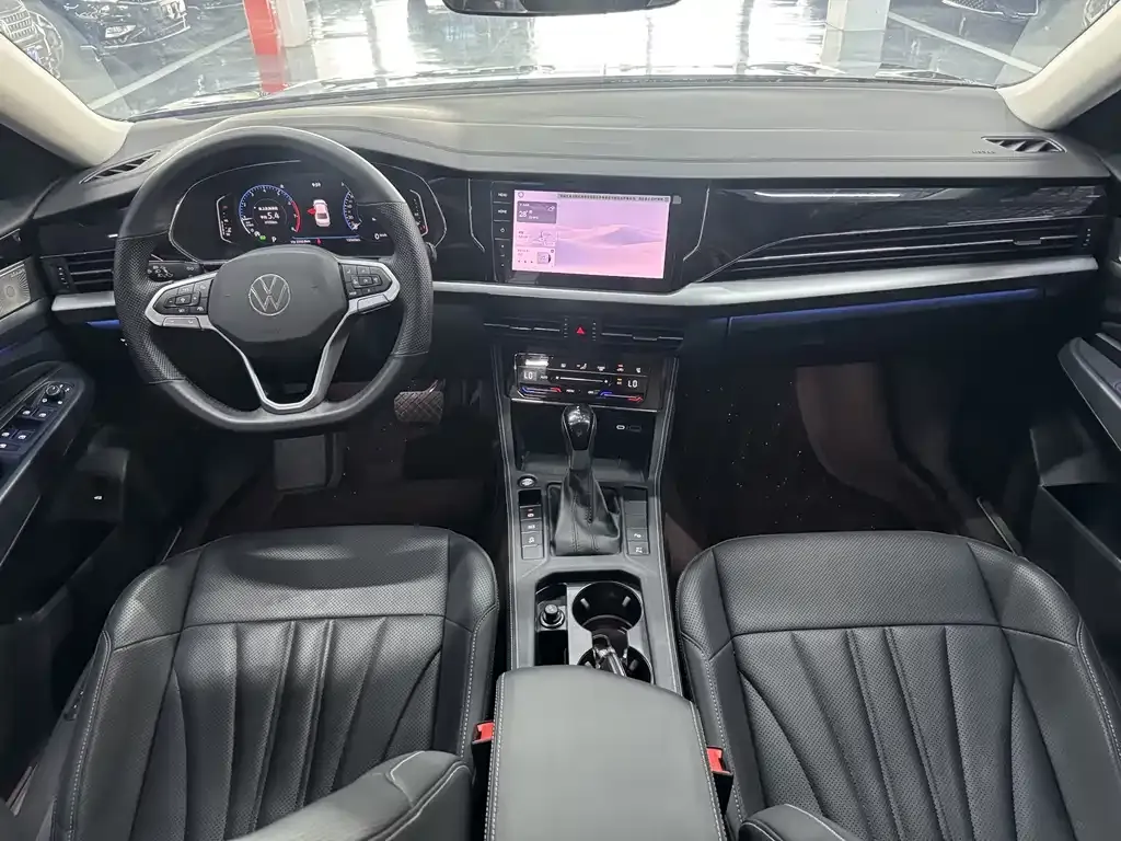 Volkswagen Passat — фото 3