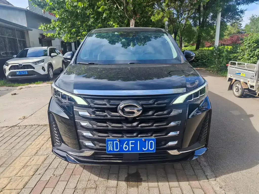 GAC Motor Trumpchi M6 — фото 10