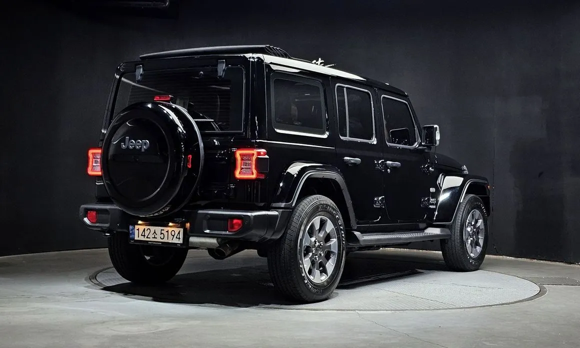 Jeep Wrangler 2021 из KR, фото 7