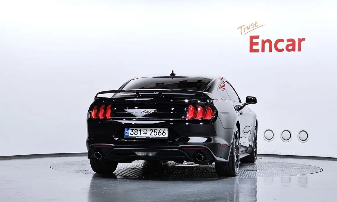 Ford Mustang 2022 из KR, фото 2