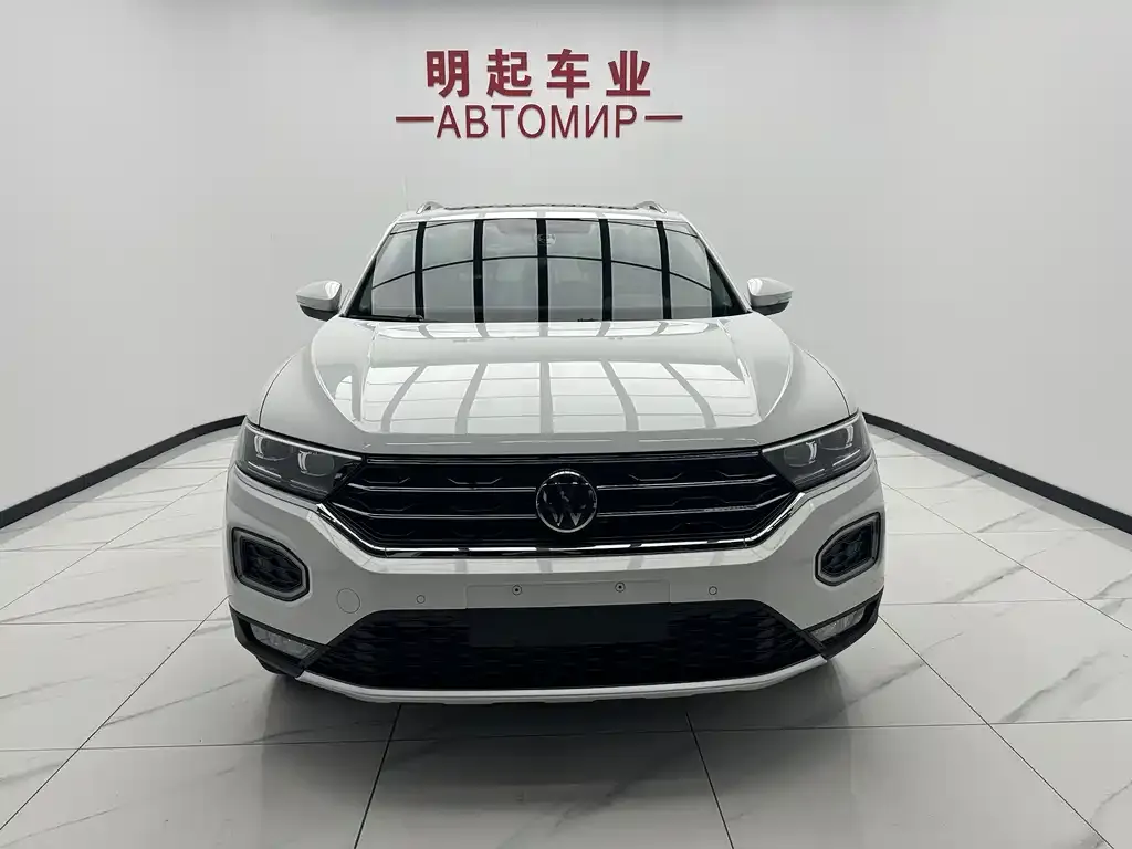 Volkswagen T-Roc — фото 2