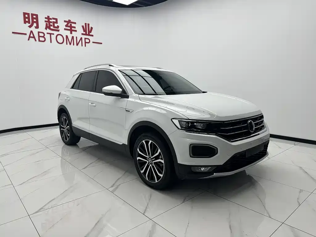Volkswagen T-Roc — фото 3