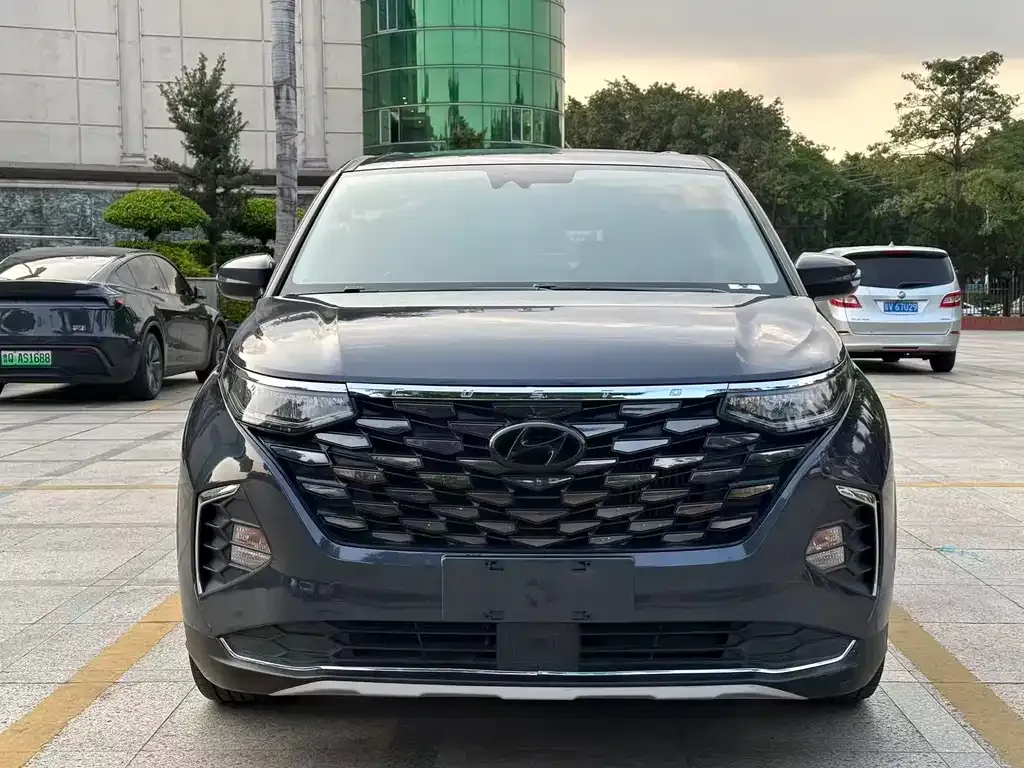 Hyundai Custo — фото 10