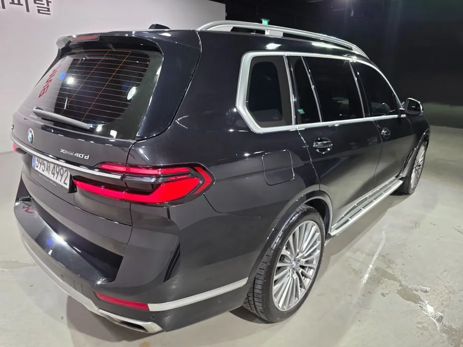 BMW X7 — фото 10
