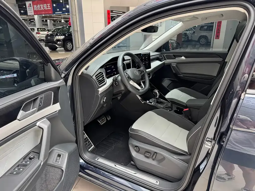 Volkswagen Tayron X 2026 из CN, фото 5