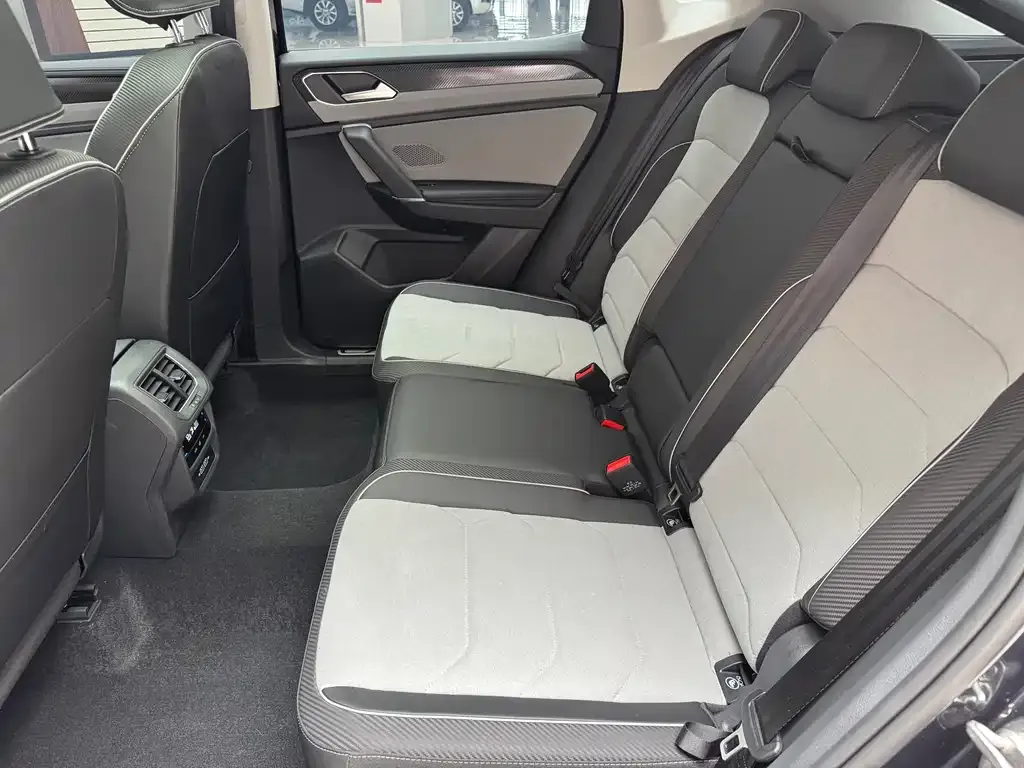 Volkswagen Tayron X 2026 из CN, фото 6