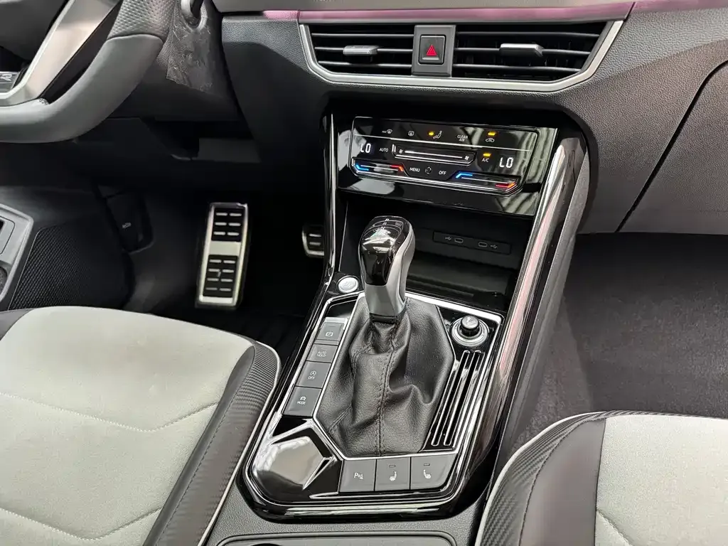 Volkswagen Tayron X 2026 из CN, фото 8