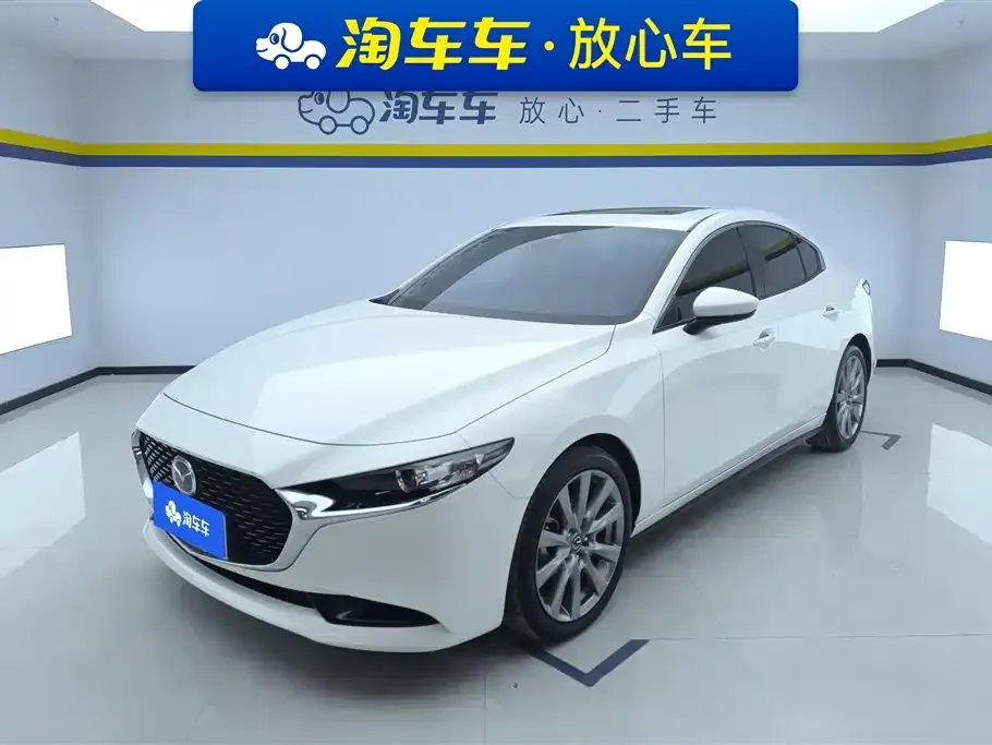 Mazda 3 Axela — фото 1
