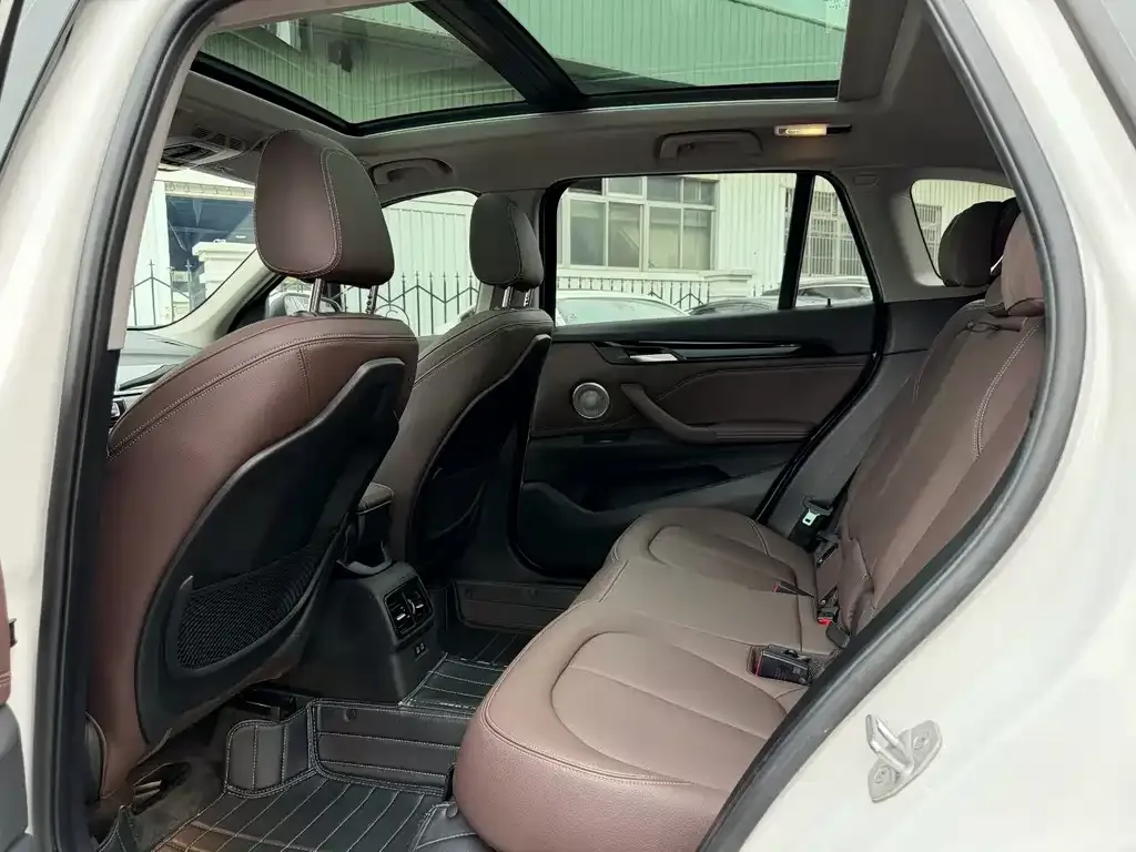 BMW X1 2022 из CN, фото 5