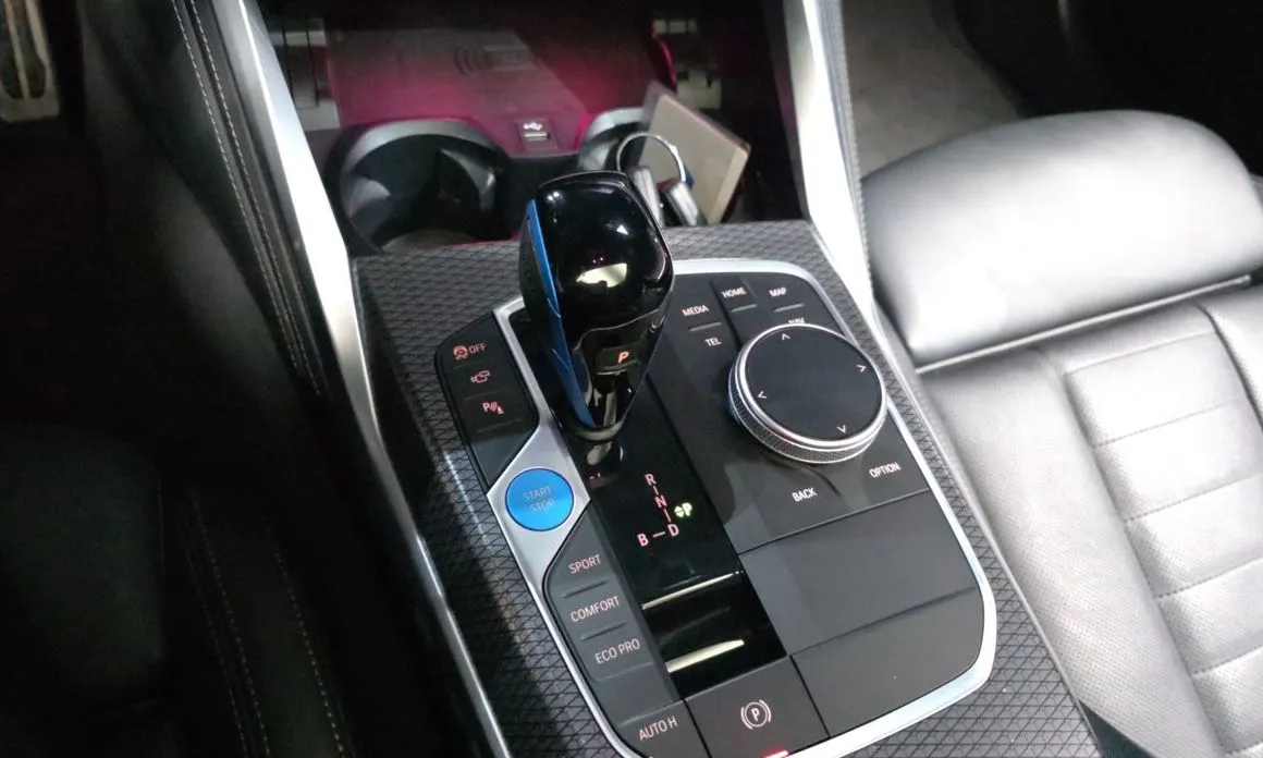 BMW i4 2022 из KR, фото 2