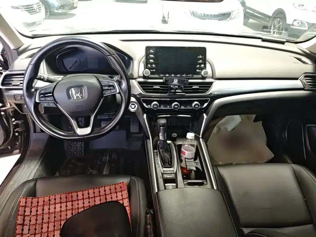 Honda Inspire — фото 8