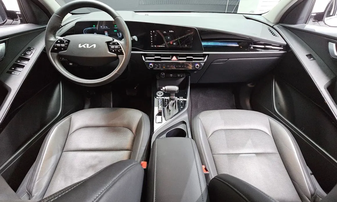Kia Niro — фото 10