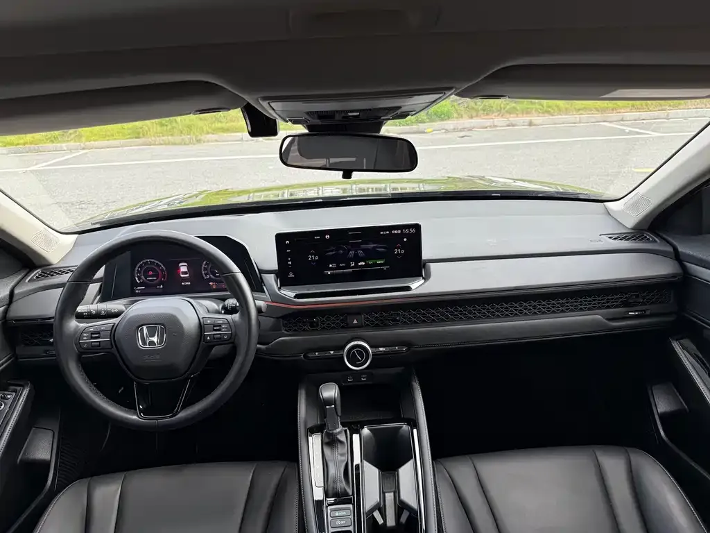 Honda Accord — фото 3