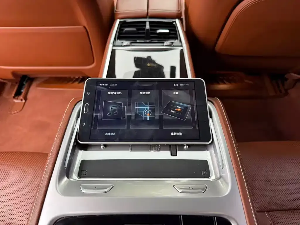 BMW 7 Series — фото 2