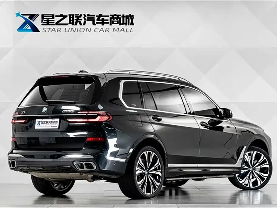 BMW X7 M60i 2025 из CN, фото 8