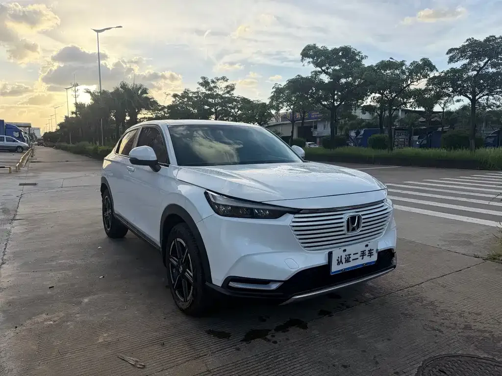 Honda Vezel 2024 из CN, фото 8