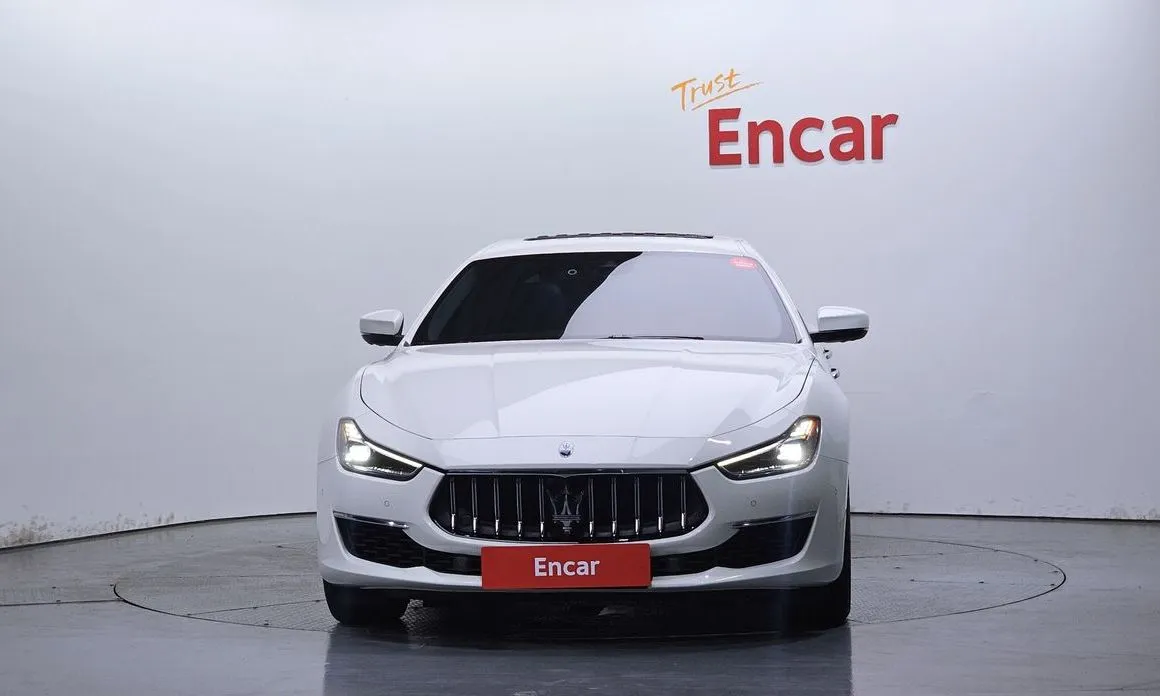 Maserati Ghibli — фото 6
