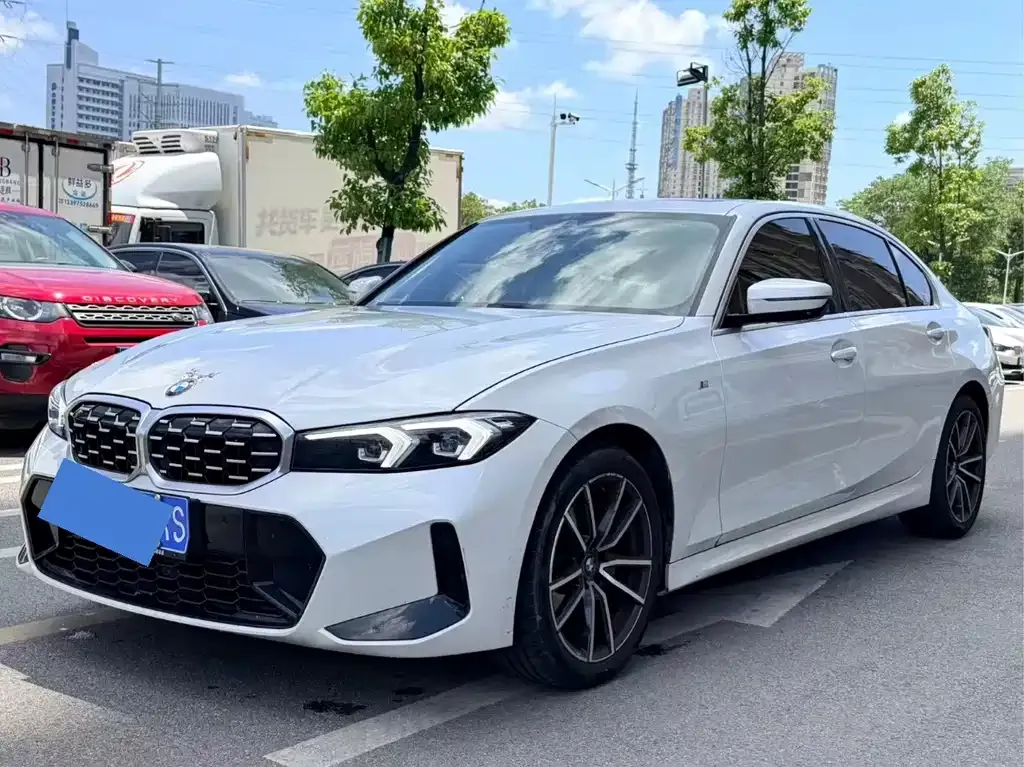 BMW 3 Series — фото 1
