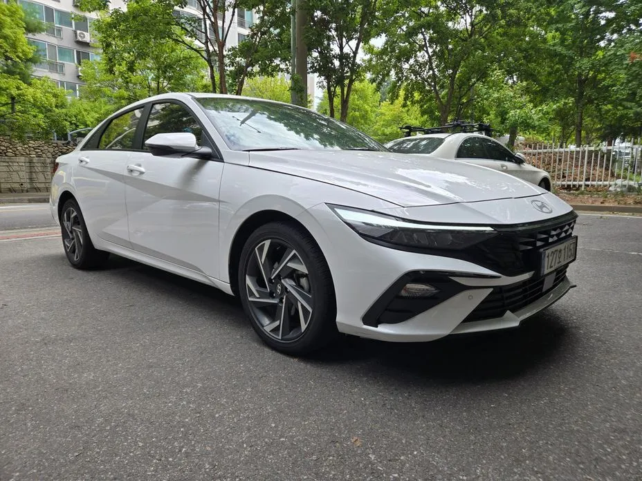 Hyundai AVANTE — фото 5