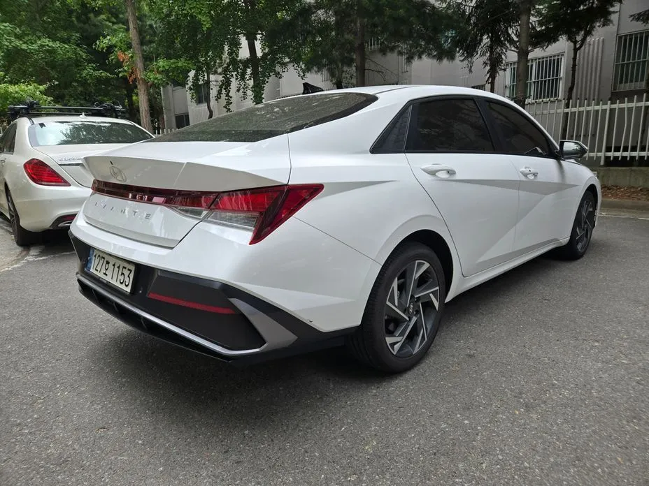 Hyundai AVANTE — фото 4