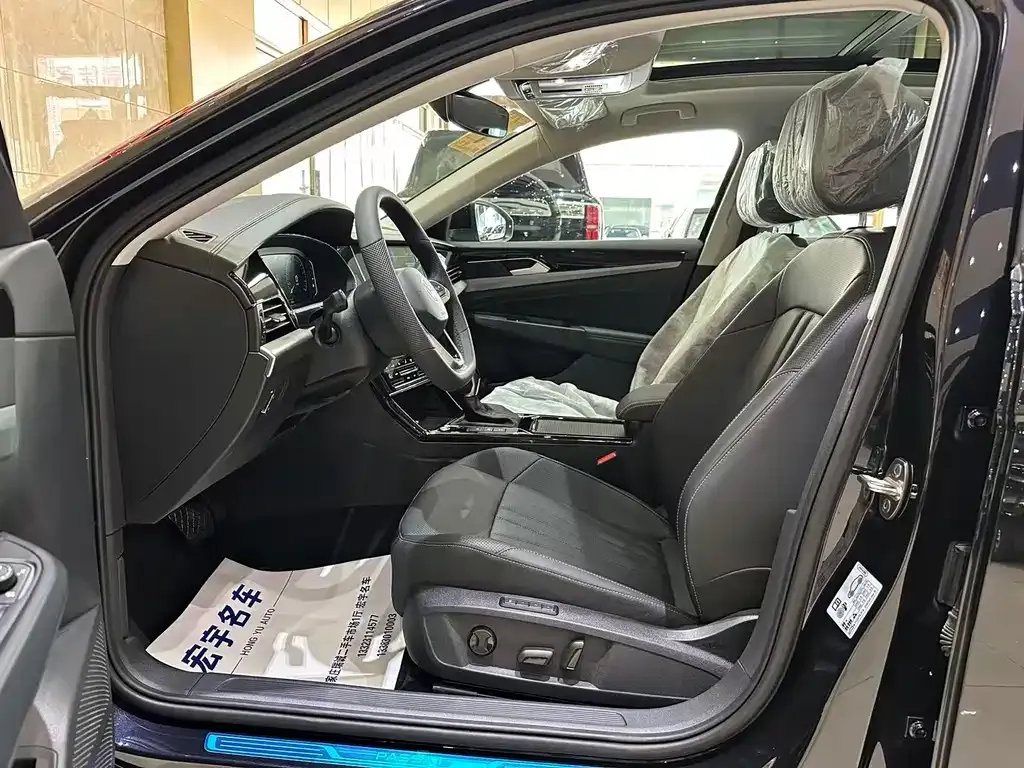 Volkswagen Passat — фото 3