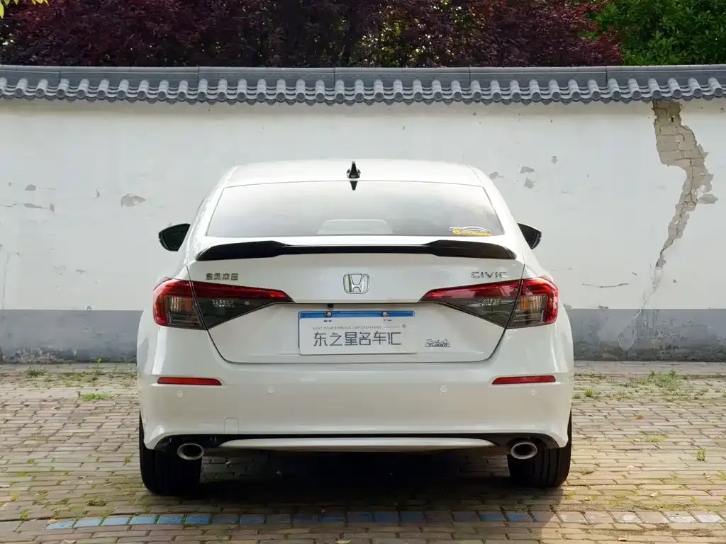 Honda Civic — фото 4