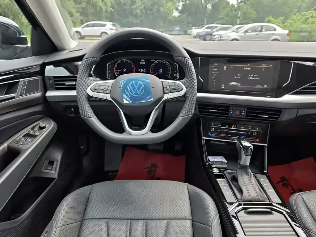 Volkswagen Passat — фото 7