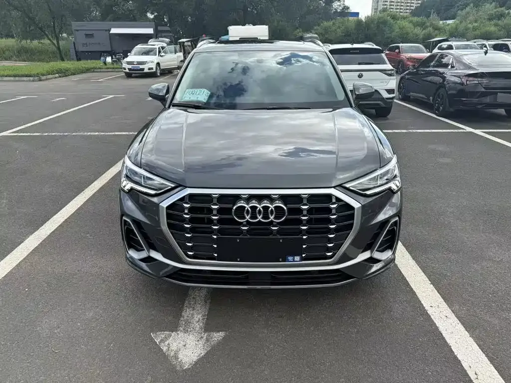 Audi Q3 — фото 5