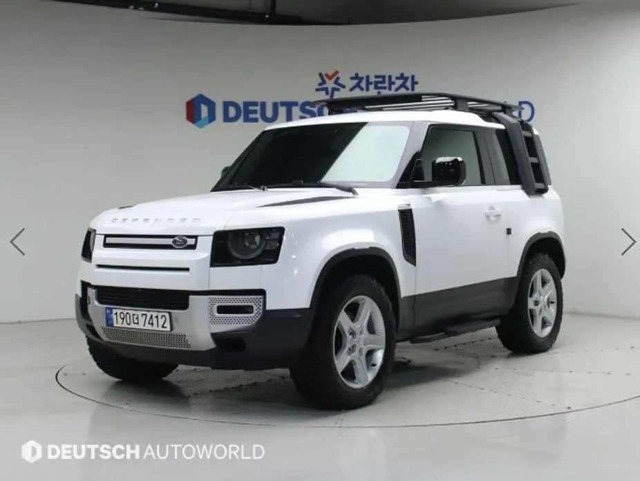 Land Rover Defender — фото 1