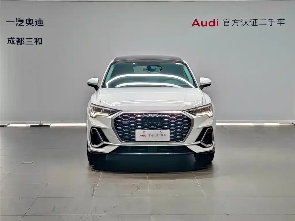Audi Q3 Sportback — фото 9