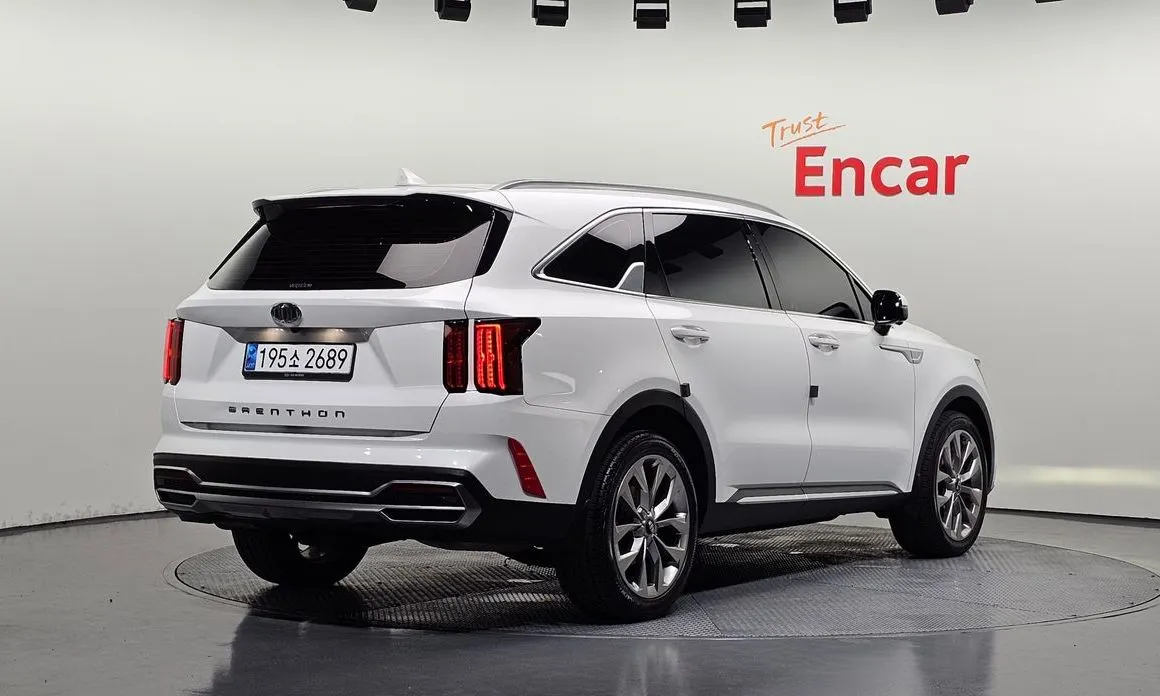 Kia Sorento — фото 2