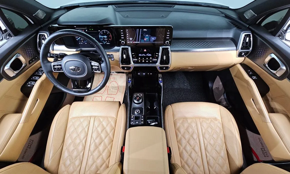 Kia Sorento — фото 10