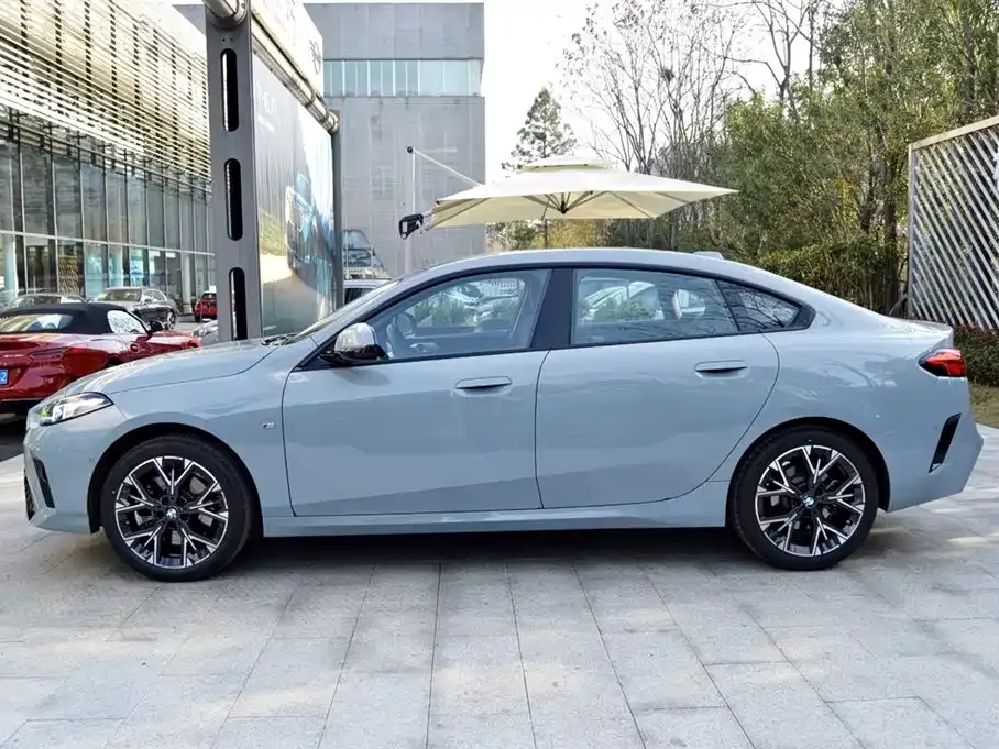 BMW 2 Series 2025 из CN, фото 3